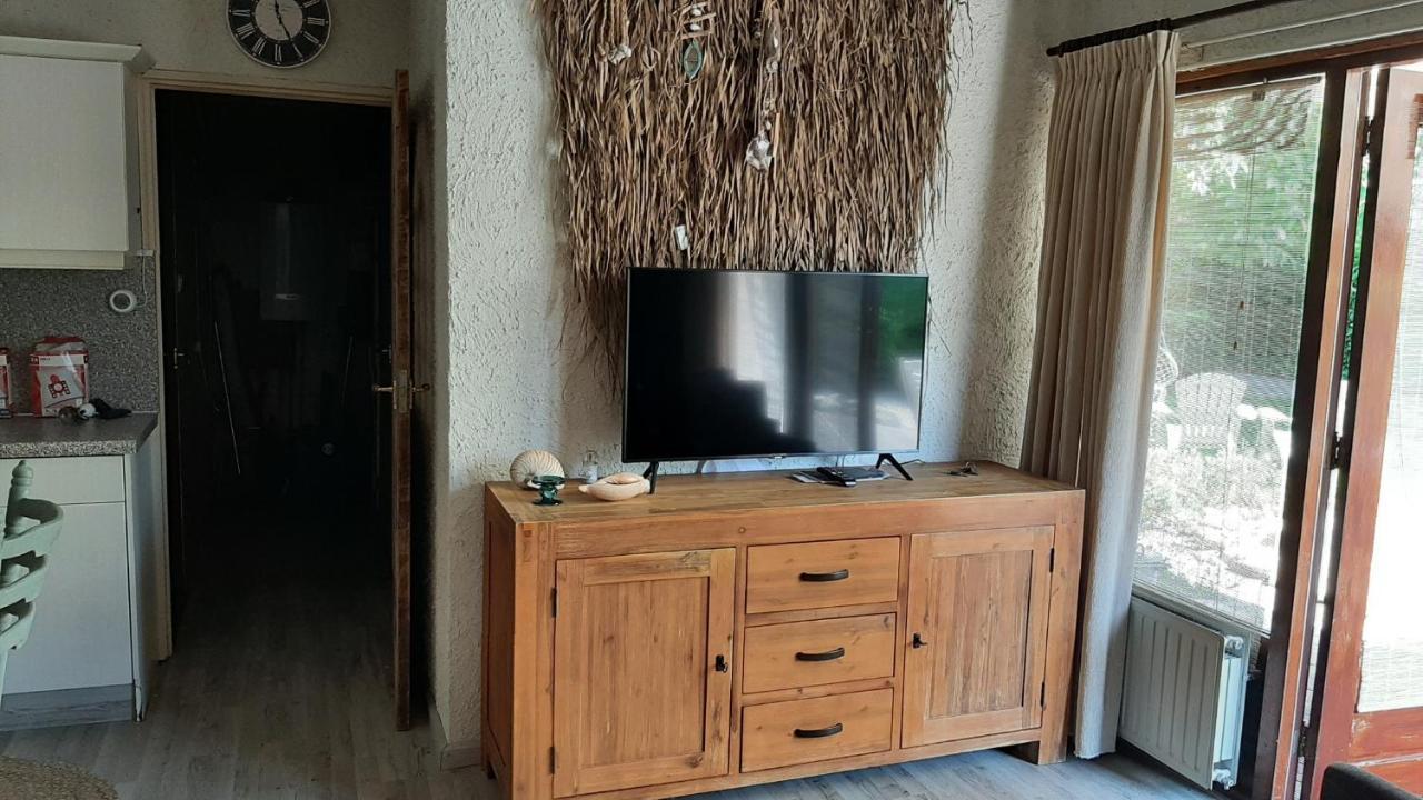 Bungalow De Pluumpot Scherpenisse Ngoại thất bức ảnh
